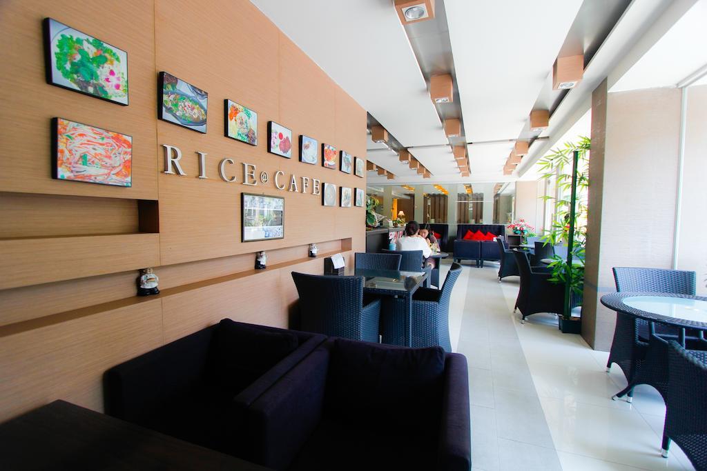 Krongthong Mansion & Hotel Bangkok Extérieur photo
