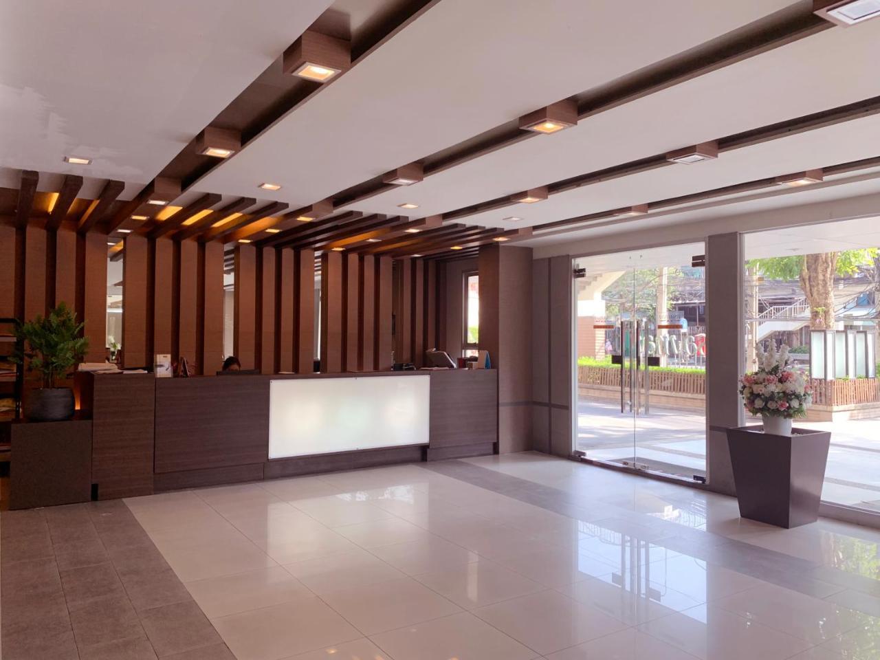Krongthong Mansion & Hotel Bangkok Extérieur photo